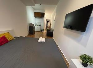 Ha Noi Old Quarter Apartment LThao