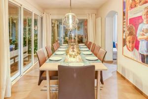 Family Villa With Pool Near Cannes