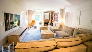 Family Villa With Pool Near Cannes