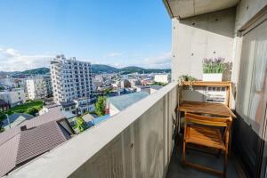 海と山の見える部屋 2BR Canal View