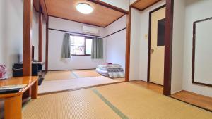 ビジネス旅館 錦荘 - Nishiki Guest House