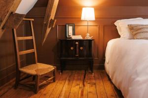 Manor House With Historic Charm In Bocage Vendéen