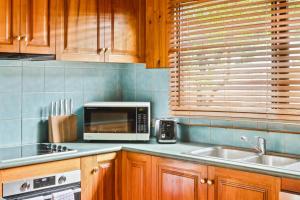 The Moona Cabin - Barwon Heads