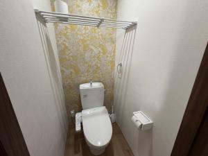 BEST ONE 鶴橋 Tsuruhashi 3-5