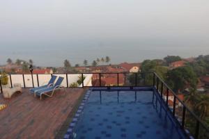 Sky Seven Apartment