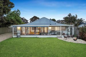 Foreshore Sunset Retreat