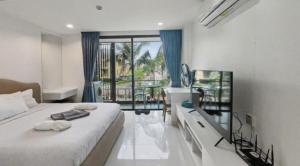 Pixels - Ocean Front Studio with Pool View Cape Panwa