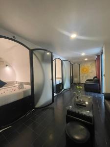 Tunnel Urban Retreat