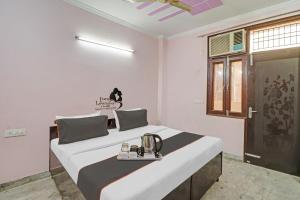 Hotel O Premium Room