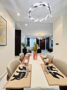 Maison Luxe Apartments