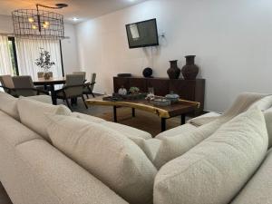 3BR Patio, Pool, Free Shuttle Centro San Miguel