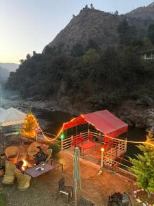 Rivertouch Tirthan Cafe and Stay