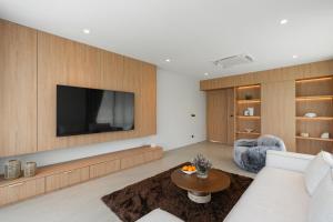 Aya Residence Garden View