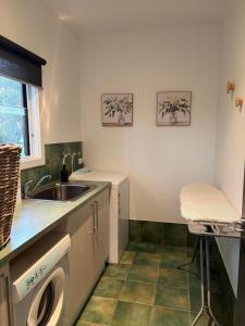 Vineyard Cottage at Oakdene