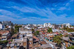 Serenity Penthouse Romantic Zone 602