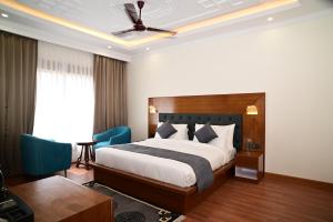 The Grand Orchard Resort