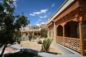 The Grand Orchard Resort