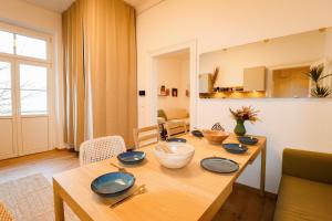 Chillach - family & friends base - 5 min to train