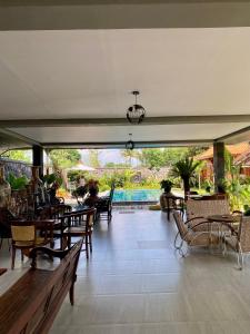 Omnni Villa Borobudur