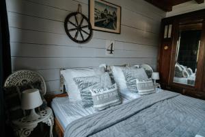 Słoneczny dom nad Jeziorem Bystrzyckim