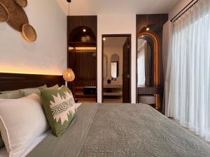 Gorgeous brand new 2br 5mn to the beach