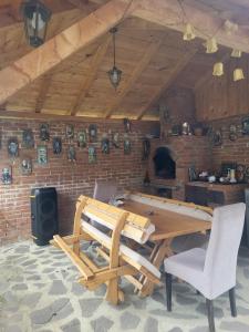 Vila Dolina Mira pored Jerme