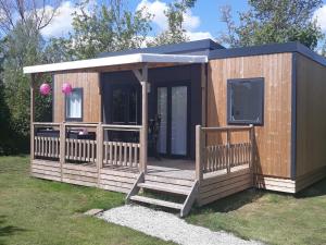 Modern 6-person chalet in the Frisian countryside, 3 bedrooms and WiFi