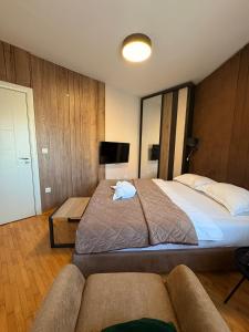 NAR Royalton Deluxe Apartment #74