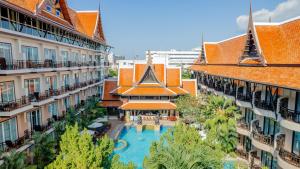 Nipa Resort, Patong Beach