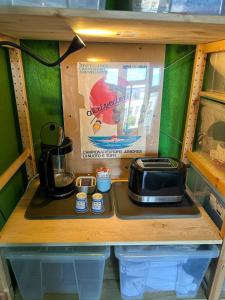 Spacious 22sqm Room with Balcony near Schönhauser Allee