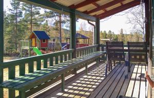 2 Bedroom Stunning Home In Ekshärad