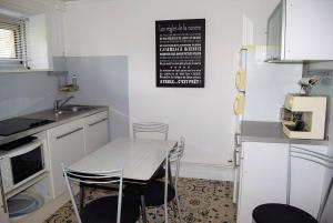 Appartement classé 3 étoiles à 20m de la plage à TREGASTEL - Réf 145