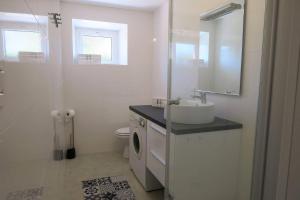 Appartement classé 3 étoiles à 20m de la plage à TREGASTEL - Réf 145