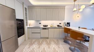 Letstay Corner Suites