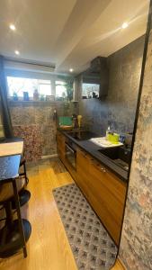 La Colmarina Cosy 1 bedroom flat- Elevator Wifi & Private parking-Keybox