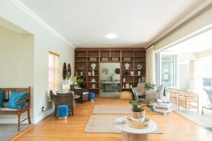 Soterion Beach House