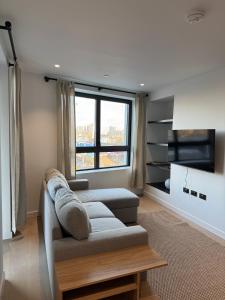 02 Arena, Thames Riverside Retreat