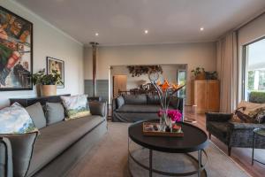 Fransmanskraal Accommodation - Luxury Stellenbosch Farm Villa