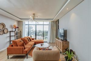 Volaire Luxury 2-Bedroom, Rooftop Swimming Pool, Gym, Workspace - Wonderiss Homes Westlands Living