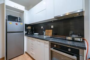 Athens Supreme Suite No 16