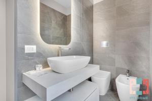 SAN15 - Elegant apartment with city view -