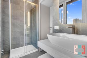 SAN15 - Elegant apartment with city view -