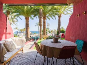 Blue Horizon Retreat