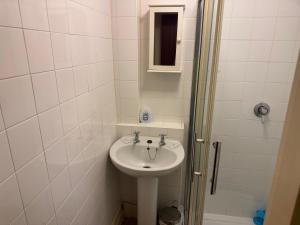 Woodfield Lodge Apartments