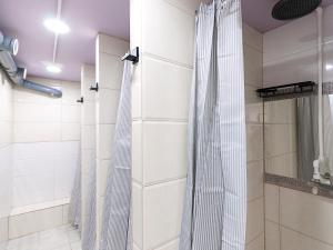 Capsule Hotel Happy lounge