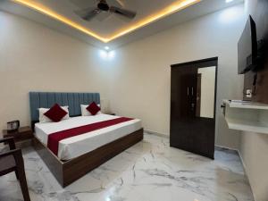 Hotel Vimla Residency Near Prem Mandir