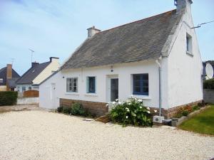 Maison indépendante avec cour, jardin clos et WIFI à PERROS-GUIREC - Réf 333