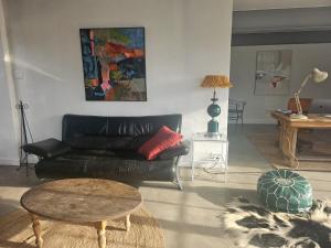 Mountain Views near great restaurants