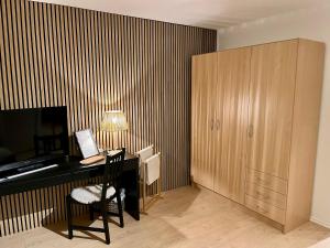 Gemütliches Doppelzimmer mit Gartenblick und Top ÖV