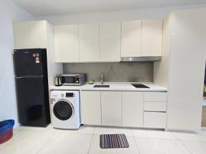 Quill Residence Queen House